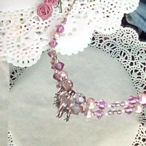 Women's Swan Pendant Necklace 18 Inches Long